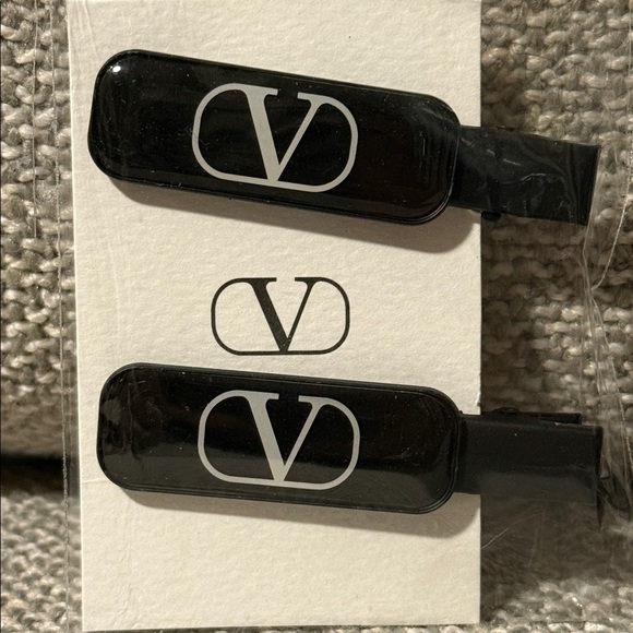 Valentino Beauty Black Logo Hair Clip (set of 2) NIP